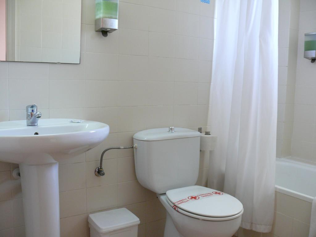 רוזס Bay Hotel חדר תמונה